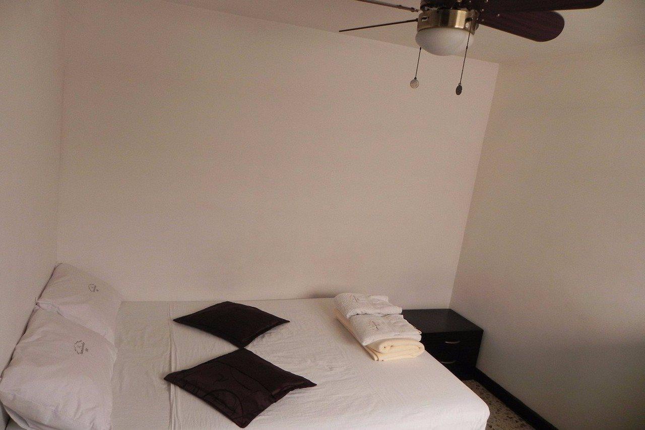 Hostal Tamarindo Inn 메딜린 외부 사진