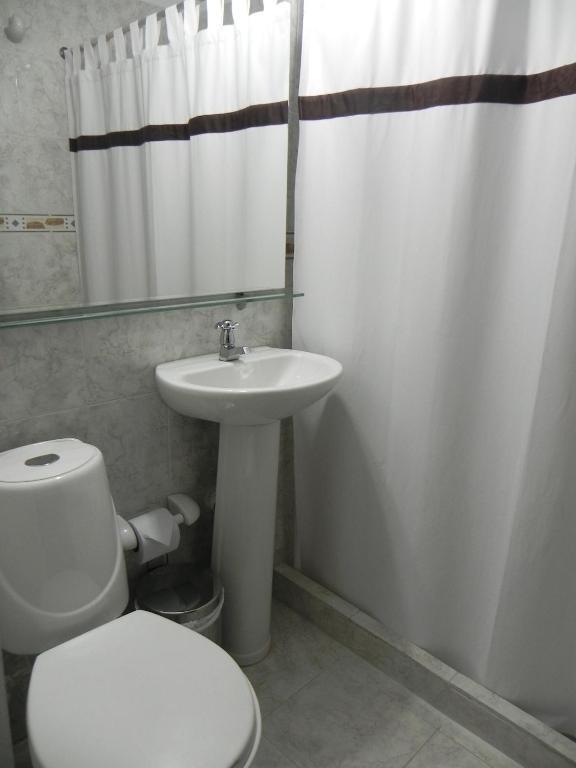 Hostal Tamarindo Inn 메딜린 객실 사진